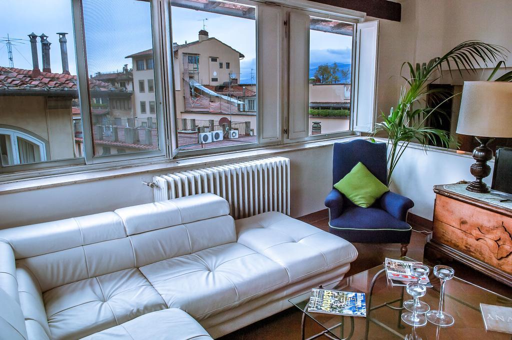 Attico Sopr'Arno Apartamento Florencia Habitación foto